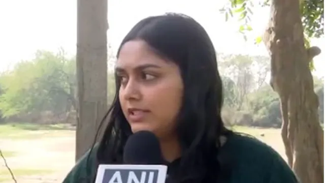 torn-clothes-threatened-naked-parade-female-journalist-alleges-attack-in-du-over-caste-row-video-surfaces