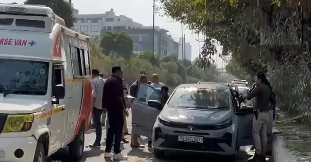 noida-double-death-man-blamed-woman-in-text-message-to-family-before-alleged-murdersuicide-in-car-updates