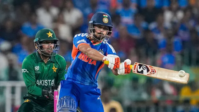india-vs-pakistan-mike-hesson-laments-ishan-kishans-fearless-blitz-as-pakistan-crumbles-against-india-he-took-game-away-from-us