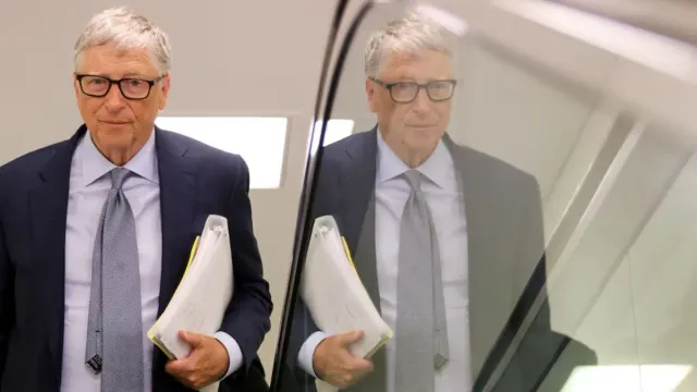 bill-gates-removed-from-ai-impact-summit-following-government-review-over-mention-in-epstein-files-breaking-news