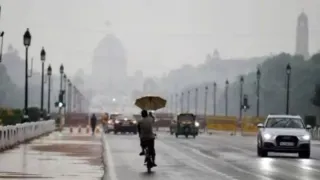 Delhi Weather Today: Light Rain Lashes Parts Of National Capital, Noida As IMD Issues Yellow Alert; Forecast