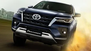 2026 Toyota Fortuner Spied For The First Time: Check Expected Design, Features, And Engine