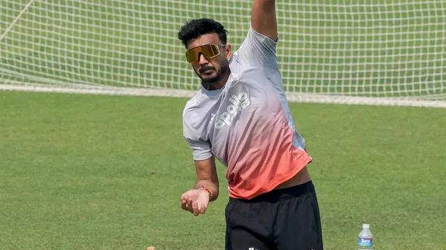 r-ashwin-calls-out-axar-patels-omission-in-super-8-match-against-sa-says-he-batted-with-virat