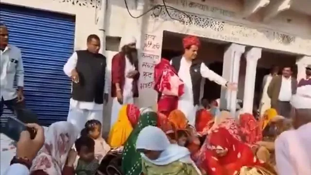 bjp-leader-denies-blankets-to-muslim-women-video-says-those-who-abuse-pm-modi-have-no-right