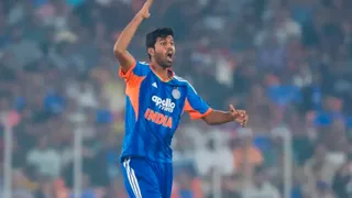 Washington Sundar, David Miller Engage In War Of Words During IND vs SA T20 WC Match In Ahmedabad | Video