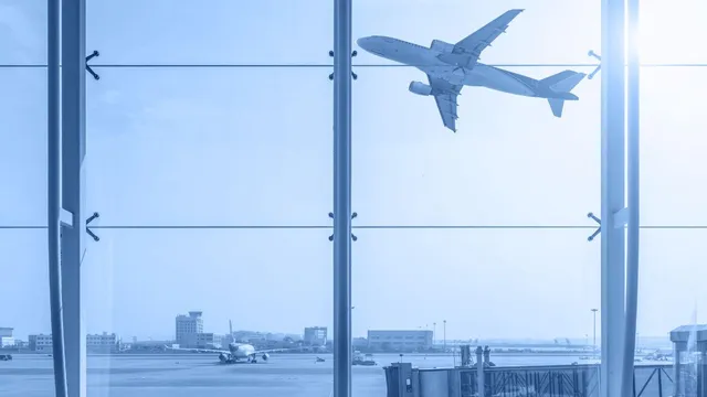 israeliran-conflict-major-airlines-cancel-reroute-flights-air-india-indigo-lufthansa-emirates-issue-advisories-full-list