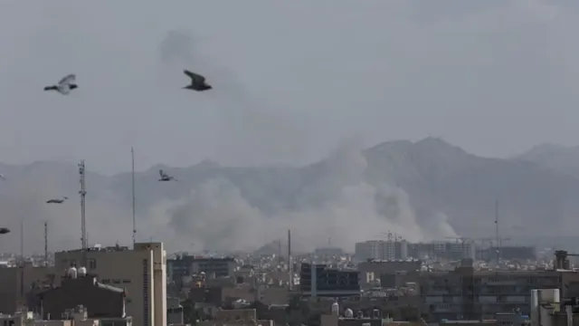 global-travel-alerts-issued-as-middle-east-simmers-citizens-warned-against-travelling-to-iran-israel-check-advisories