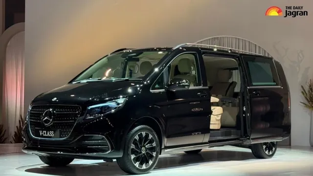mercedesbenz-vclass-launched-for-rs-1-4-crore-in-india-check-features-and-specs
