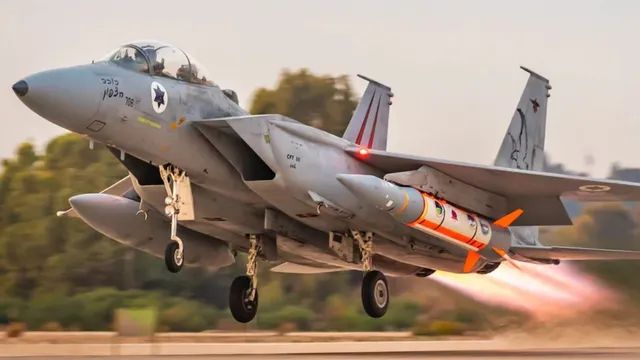 what-are-blue-black-and-silver-sparrow-missiles-all-you-need-to-know-about-israel-jetlaunched-ballistic-weapon