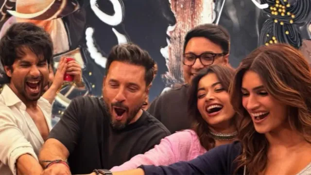 dhurandhar-2-to-carry-teaser-of-cocktail-2-in-theatres-report