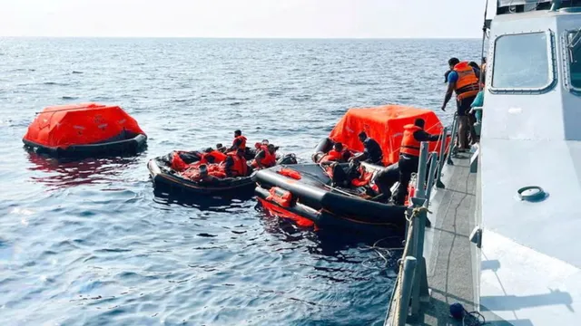 iran-israel-war-live-us-pressures-sri-lanka-not-to-send-iranian-survivors-back-of-sunk-warship-iris-dena-says-report