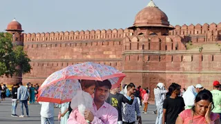 Where Is The 'Spring'? North Indians Go From 'No Fans' To 'ACs' Real Quick As Temperatures Soar To 35 Degrees In Early March