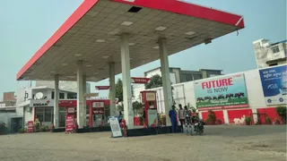 us-israel-and-iran-conflict-hits-oil-gas-supply-global-energy-markets-face-price-surge-who-are-affected