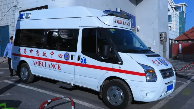 jharkhand-father-forced-to-carry-newborn-body-home-in-cardboard-box-after-no-ambulance-provided-probe-underway