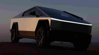 watch-tesla-cybertruck-loses-control-in-self-driving-mode-terrifying-dashcam-footage-goes-viral