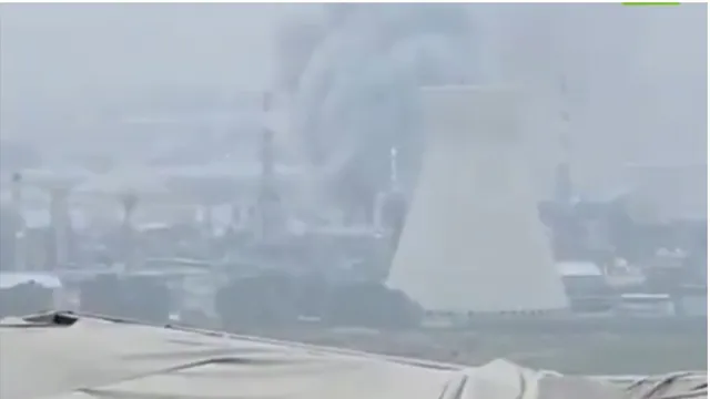 iran-targets-oil-refineries-in-haifa-in-first-use-of-new-nasrallah-missile-system-damage-reported