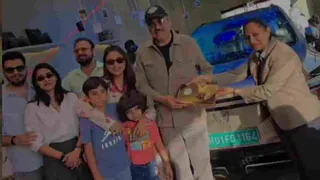 actor-boman-irani-brings-home-new-mahindra-xev-9s-check-features-and-range-here