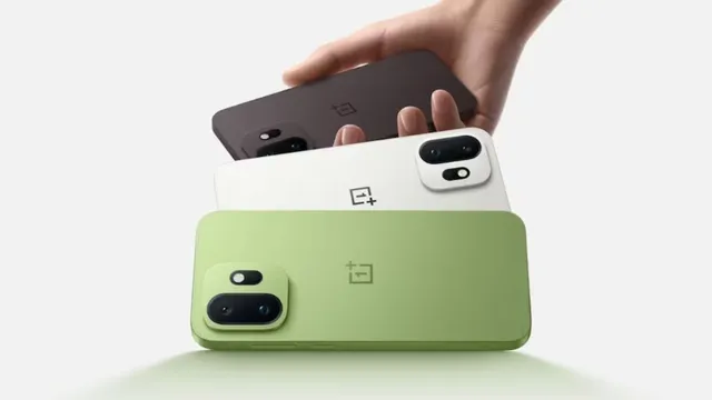 oneplus-15t-marks-its-debut-snapdragon-8-elite-gen-5-7500mah-battery-and-more-check-price-specs-and-features