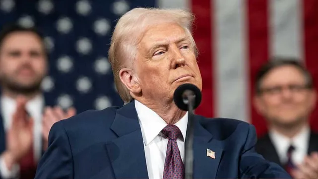 it-wasnt-nuclear-donald-trump-claims-iran-gave-us-a-big-present-hints-at-oil-trade