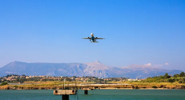 west-asia-crisis-pilots-body-urges-dgca-to-halt-flights-to-war-zones-flags-safety-concerns