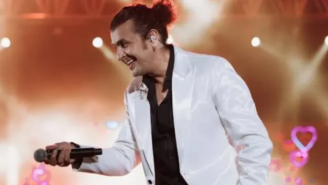 sonu-nigam-recalls-surviving-2004-karachi-blast-shares-emotional-concert-night-memories