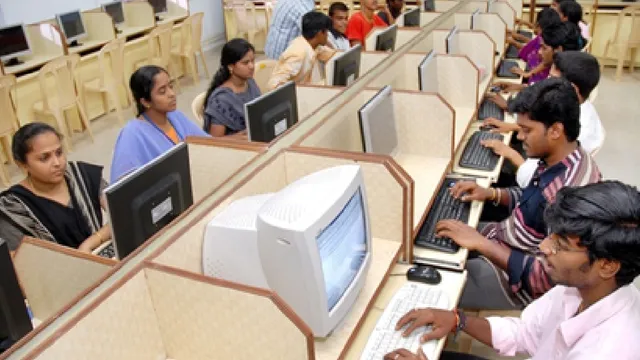 is-job-retention-among-women-higher-than-that-of-their-male-counterparts-what-latest-report-said