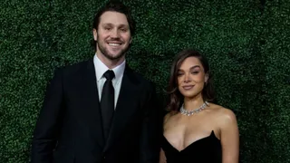 josh-allen-and-hailee-steinfeld-welcome-baby-girl-a-look-at-their-low-key-love-story