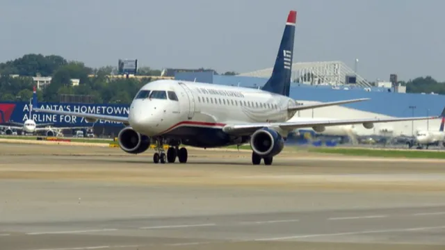 im-sorry-where-are-you-pilot-calls-wrong-air-traffic-controller-at-laguardia-airport-heres-what-happened-next