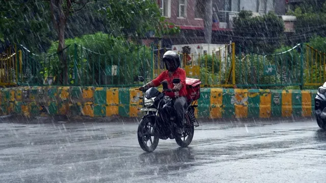 delhi-ncr-weather-update-imd-issues-rain-thunderstorms-alert-till-april-9-check-forecast