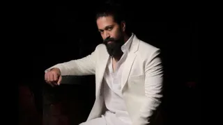 how-rich-is-yash-net-worth-car-collection-and-luxury-assets-of-ramayana-star