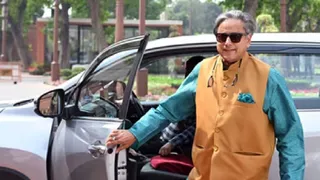 Shashi Tharoor's Convoy Attacked, Driver And Gunman Assaulted In Malappuram During Kerala Poll Campaign