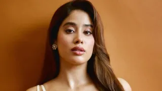 Janhvi Kapoor Opens Up About Morphed Photo On Porn Site During School Days; Slams Paps For ‘Zooming Into A Woman’s Body’