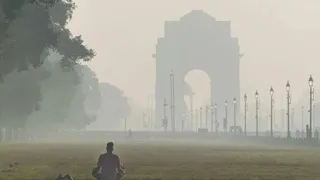 delhi-records-coldest-april-day-in-11-years-amid-rain-cloudy-skies-temperatures-likely-to-rise-from-april-9-forecast