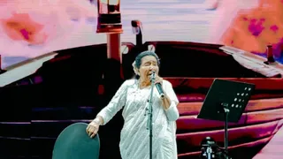 How Asha Bhosle Became The Queen Of Indipop?