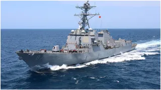 Last Warning! Two US Destroyers Cause Tense Standoff In Strait Of Hormuz; Civilian Vessel Captures Radio Exchange