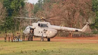 Jharkhand Naxal Encounter: Five Jawans Injured And Airlifted To Ranchi As Maoists, Security Forces Exchange Fire in Saranda