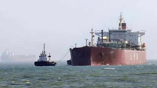 iran-offers-hormuz-passage-deal-amid-us-talks