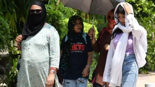 IMD Heatwave Alert: Delhi Temperature May Hit 43 Degrees This Week; Severe Heat Warning Issued Across States