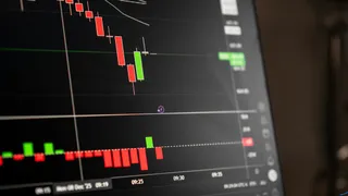 Stock Market Snap 3-Day Gaining Momentum, Sensex Tumbles 757 Points, IT Shares Drag