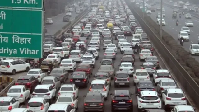 delhi-traffic-police-announce-restrictions-for-ipl-match-between-dc-and-pbks-check-alternative-routes
