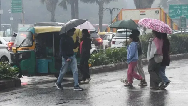 delhi-weather-rain-dust-storms-on-tuesday-in-slight-relief-from-heat-wave-conditions-across-ncr-imd-forecast