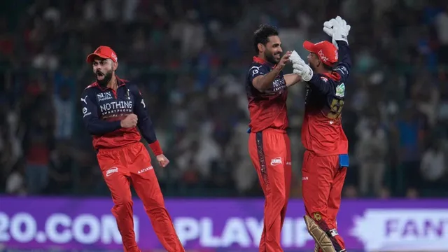 rcb-vs-dc-ipl-2026-josh-hazelwood-bhuvneshwar-kumar-kl-rahul-nitish-rana-dc-vs-rcb-live-score-updates-watch-video