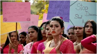'No Legal Right': Lucknow HC Denies Recognising Transgender Community's Right To Collect 'Neg', Calls It 'Criminal'