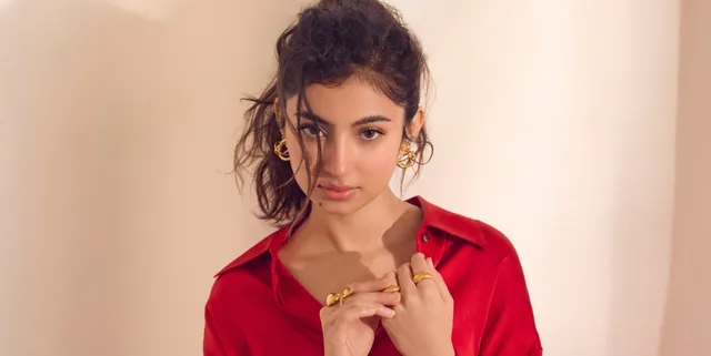 dhurandhar-actress-sara-arjun-old-video-calling-alia-bhatt-deepika-padukone-inspiration-goes-viral