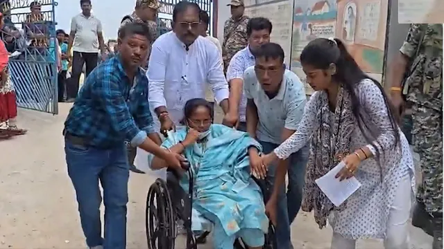 tmc-mp-mitali-baig-reaches-poll-booth-on-wheelchair-after-she-claims-of-being-attacked-by-bjp-worker-video