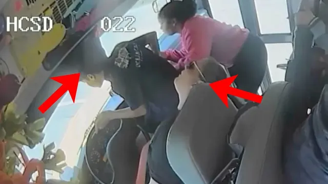 mississippi-students-save-bus-after-driver-passes-out-video