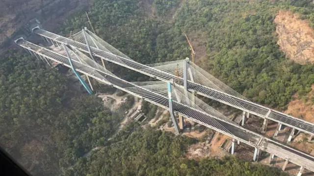 mumbai-pune-expressway-missing-link-inaugurated-travel-time-to-reduce-by-30-minutes