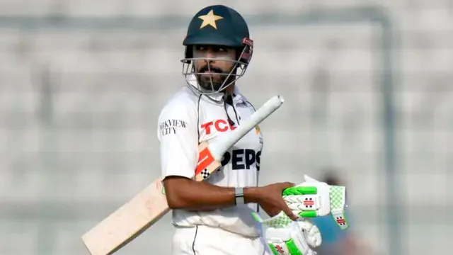 pak-vs-ban-massive-blow-for-pakistan-as-babar-azam-ruled-out-of-1st-test-against-bangladesh-due-to-knee-injury
