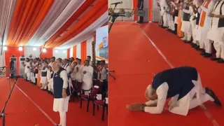 Watch: PM Narendra Modi Bows To Crowd At Bengal Oath Ceremony, Gesture Draws Loud Cheers