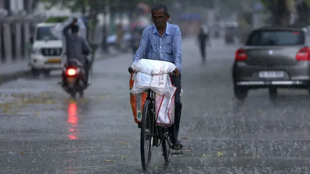 imd-weather-update-western-disturbance-to-bring-rain-in-delhi-up-and-bihar-heatwave-alert-for-rajasthan-gujarat